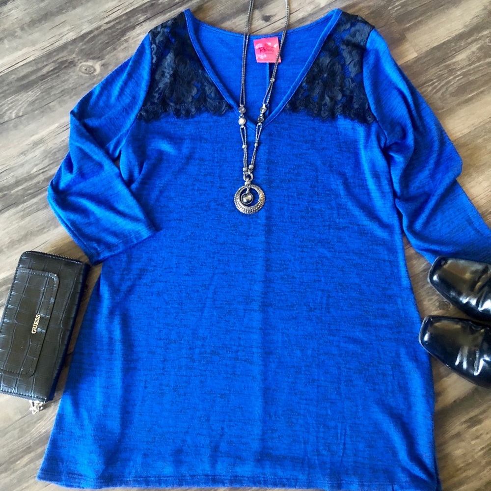 Maternity Blouse size Large